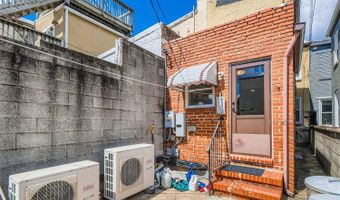 3033 ELLIOTT St, Baltimore, MD 21224