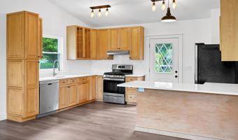 383 Navesink Ave, Atlantic Highlands, NJ 07716