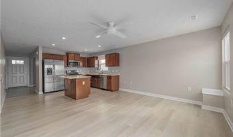 373 Pebble Creek Ct, Amherst, OH 44001