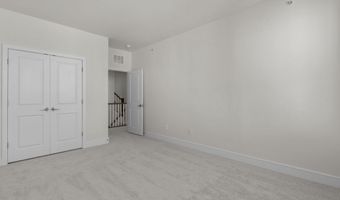 43294 FARRINGDON Sq, Broadlands, VA 20148