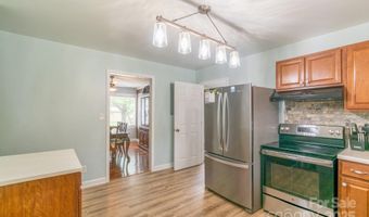 1116 Montgomery Ave, Albemarle, NC 28001