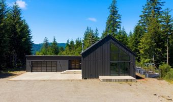 225 HAM Rd, Amboy, WA 98601