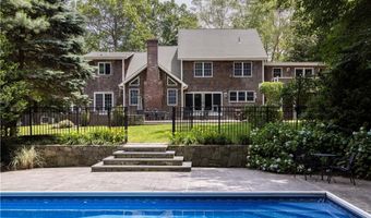 258 Woodridge Dr, North Kingstown, RI 02874