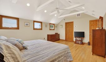 4837 1ST St S, Arlington, VA 22204