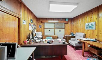 738 Pierson Dr, Charlotte, NC 28205