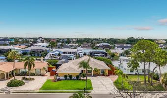 6517 SOLITAIRE PALM Way, Apollo Beach, FL 33572