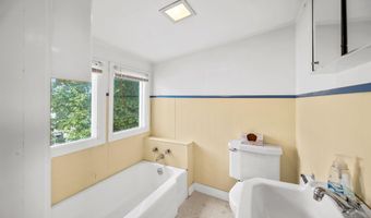 55 Maple Ave, Barre, VT 05641