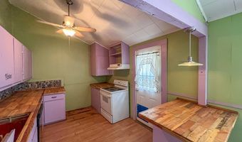 206 W Ave B, Alpine, TX 79830