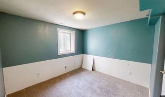 781 W 57th St, Casper, WY 82601