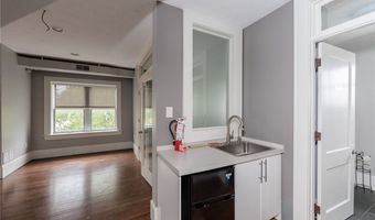 380 S Main St A, Akron, OH 44311