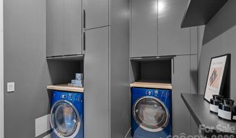 2200 Parson St, Charlotte, NC 28205