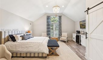 36 Hawthorne Rd, Bluffton, SC 29910