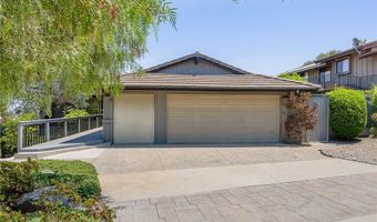 10960 Treeside Ln, Escondido, CA 92026