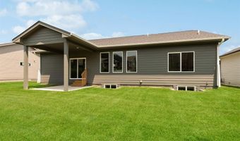 16634 Wilden Dr, Clive, IA 50325