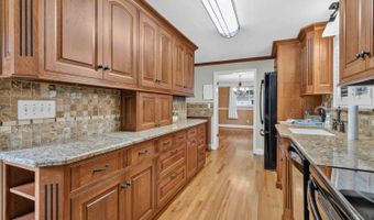 8357 Richland Dr, Anderson Twp., OH 45255