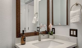 8208 Ogee Dr, Las Vegas, NV 89145