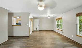 9325 E 530 Rd, Claremore, OK 74019