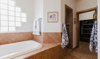 34 Claraboya LP, Alamogordo, NM 88310
