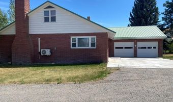 220 N 9th St, Challis, ID 83226