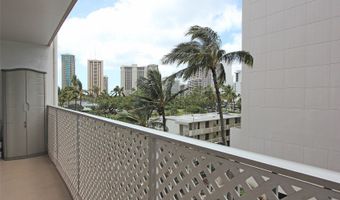 419 Keoniana St 603, Honolulu, HI 96815
