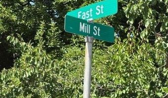 570 East St, Bayfield, CO 81122