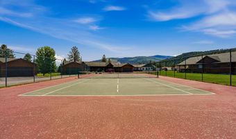 147 Ironwood Dr, Blanchard, ID 83804