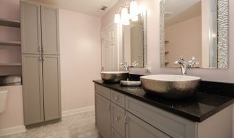 218 Partridge Ct, Algonquin, IL 60102