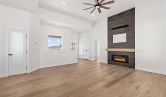 1205 WINEGLASS Rd, Cheyenne, WY 82009