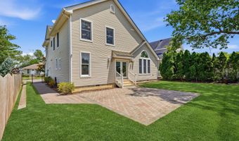 646 Compass Ave, Beachwood, NJ 08722