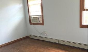 137 Holroyd St, Bridgeport, CT 06606