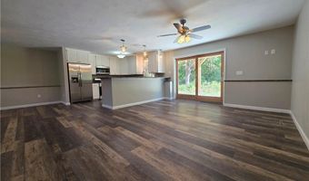 302 Chopmist Hill Rd, Glocester, RI 02814