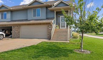1162 Mary Ln, North Liberty, IA 52317