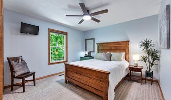 20 Syston Ln, Bella Vista, AR 72714