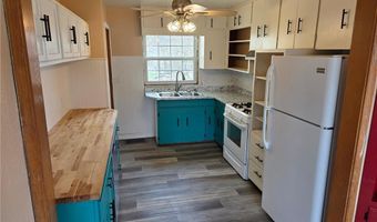 406 14th St SE, Austin, MN 55912