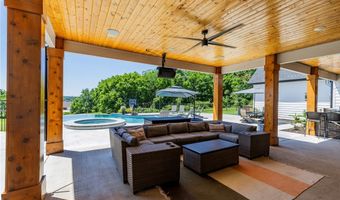 10901 Old Fashion Dr, Bentonville, AR 72713