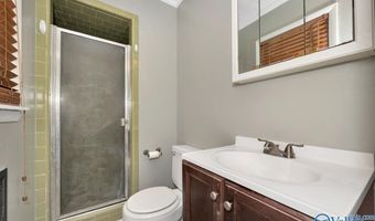 22724 Cairo Hollow Rd, Athens, AL 35614