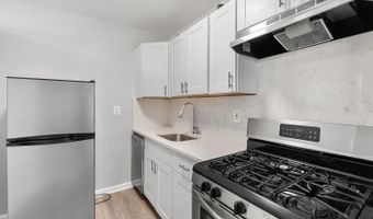 1225 KENNEDY Blvd 9H, Bayonne, NJ 07002