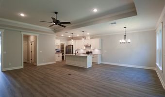 185 Meredith Dr, Bainbridge, GA 39819