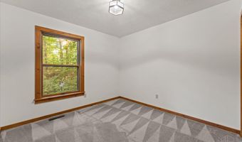 3505 Holly Ridge Dr, Cincinnati, OH 45255