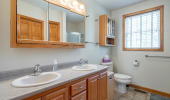 26 Ben Farnsworth Rd, Brookline, NH 03033