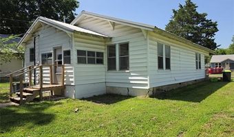 609 W 5th St, Ada, OK 74820