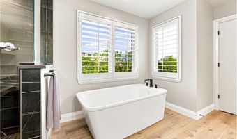 12100 SW 173RD Ter, Beaverton, OR 97007