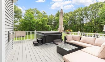 324 Old Harvard Rd, Boxborough, MA 01719