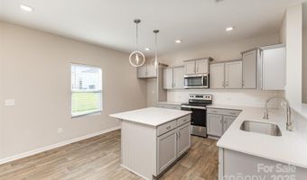 1120 Freeman View Dr, Albemarle, NC 28001