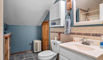 529 STRAWBERRY Ln, Augusta, WV 26704