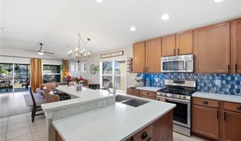 6808 CAMBRIDGE PARK Dr, Apollo Beach, FL 33572