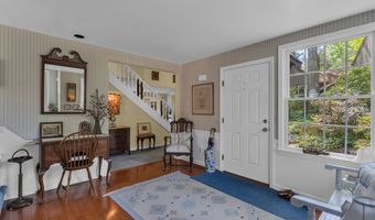 17 Long Hill Farm, Guilford, CT 06437