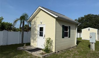 250 S PORT ROYAL Ln, Apollo Beach, FL 33572