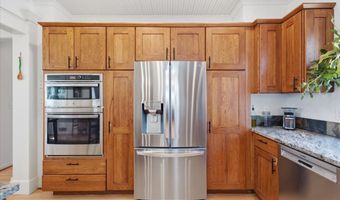 11255 KROENIG Rd, Amity, OR 97101