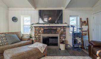 749 State Highway HH, Alton, MO 65606